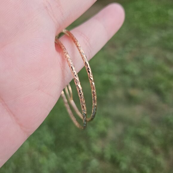 14K Rose Gold Diamond Cut 2 Inch Diameter Large Hoop Earrings 2.4 Grams - Picture 3 of 9